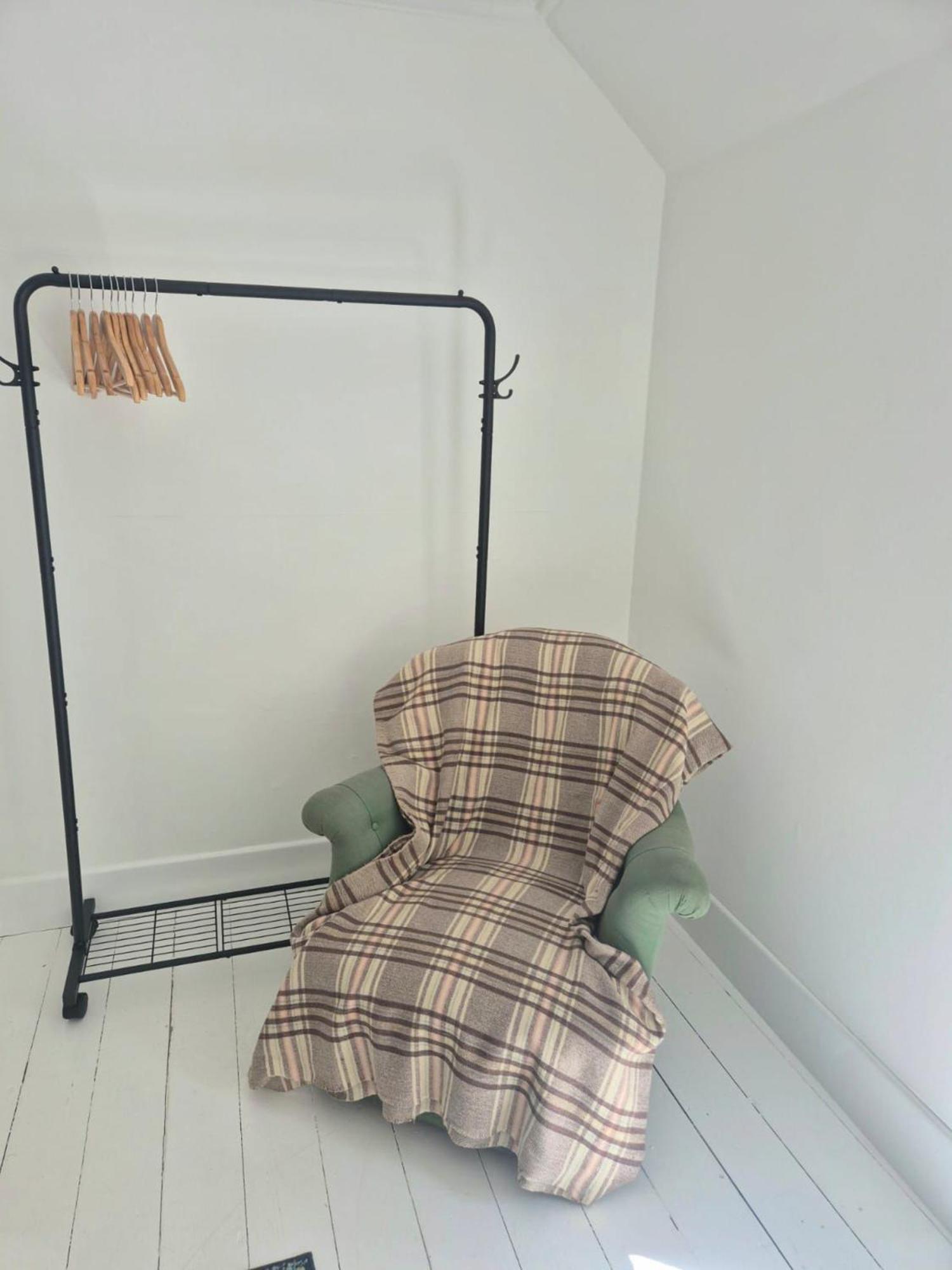 Mackinnon Cottage - 3 Bedroom Cottage Бродфорд Екстериор снимка